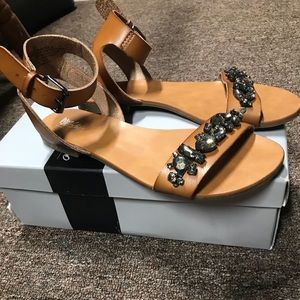 Jewel sandal